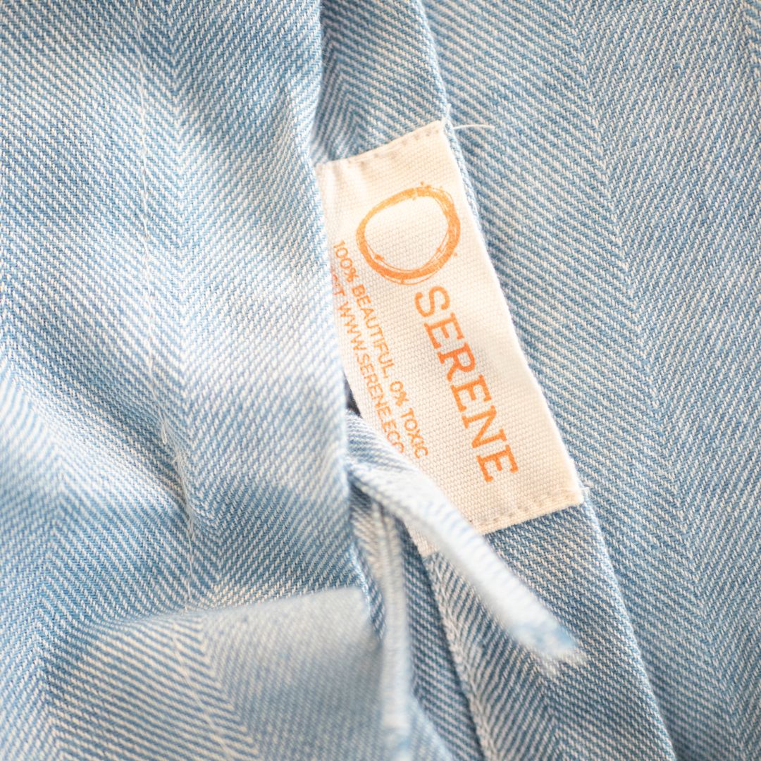 Bedsheet 220x240cm (90'x95') Blue bedsheet by Serene